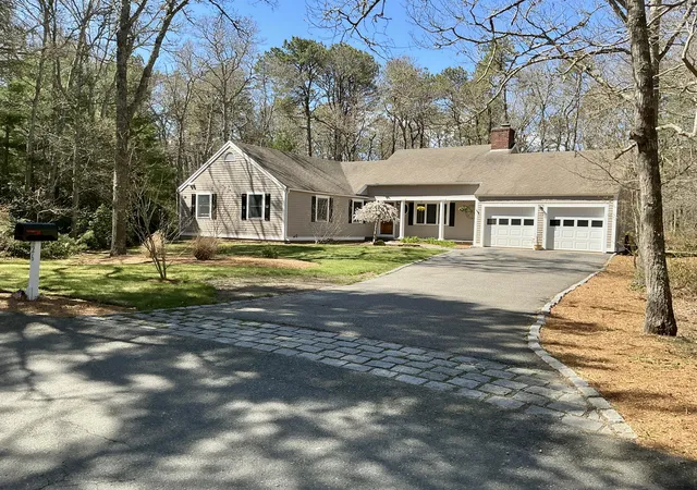 Homes for sale in Mashpee, MA | 26 The Morgan Cir, Mashpee, MA 02649 | MLS# 22602074