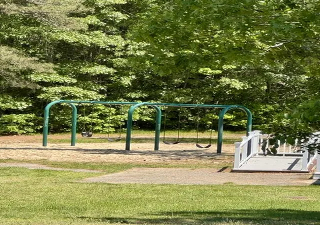 5th image of 30 Crest Ave, Plymouth, MA 02360 | MLS# 22602629