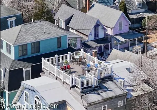 2nd image of 37 Circuit Ave #UNIT 5, Oak Bluffs, MA 02557 | MLS# 22602409