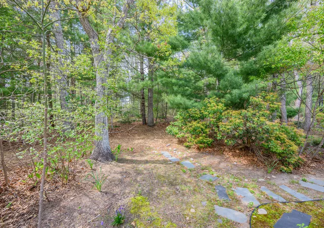 Homes for sale in Teaticket, MA | 139 Strawberry, Teaticket, MA 02536 | Houzeo