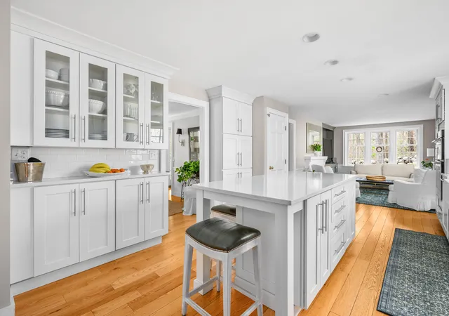 4th image of 79 Sturgis Ln, Barnstable, MA 02630 | MLS# 22602258