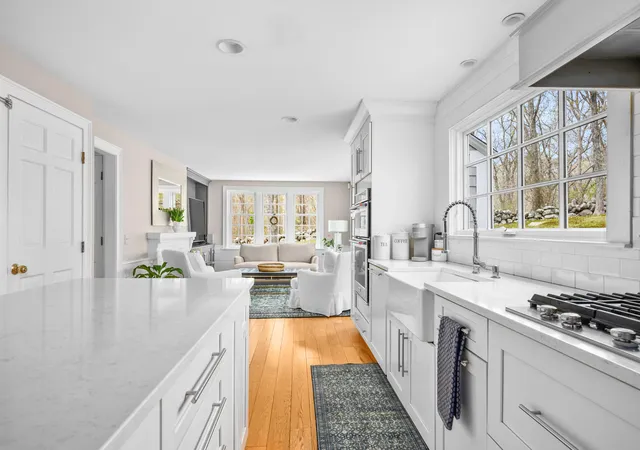 5th image of 79 Sturgis Ln, Barnstable, MA 02630 | MLS# 22602258