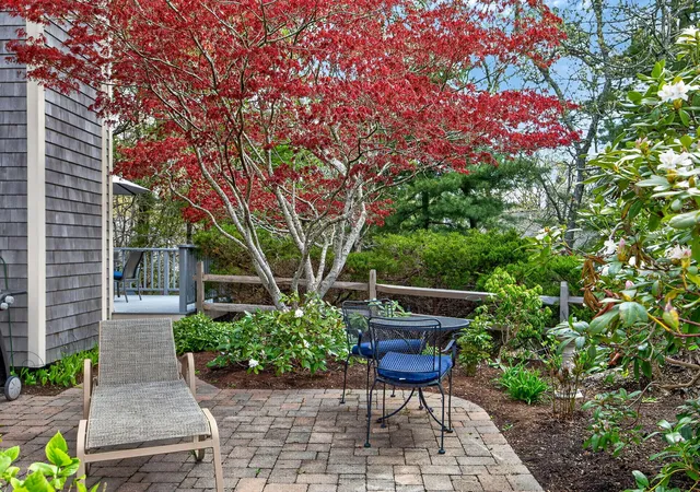 Homes for sale in Yarmouth Port, MA | 18 Boxwood Circle Circle #UNIT 18, Yarmouth Port, MA 02675 | MLS# 22602112