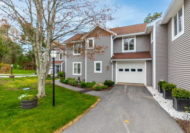 Homes for sale in Buzzards Bay, MA | 6 Aspen Rd #UNIT 6, Buzzards Bay, MA 02532 | MLS# 22602167