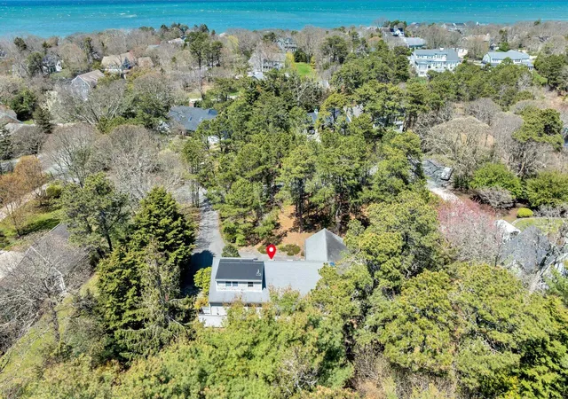 2nd image of 20 Bantry Ln, Brewster, MA 02631 | MLS# 22602223