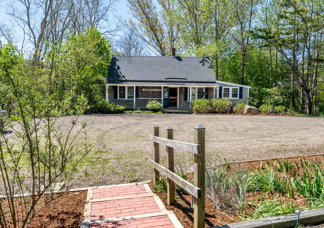 image of 2926 Main St, Brewster, MA 02631 | MLS# 22602230