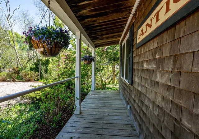 Photo 3 of Single family home for sale at 2926 Main St, Brewster, MA 02631 | MLS# 22602230 | Listing updated on 2026-10-09