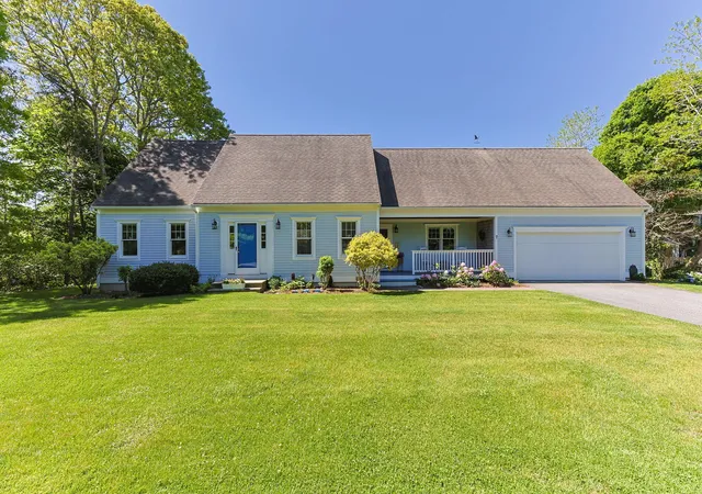 Homes for sale in Harwich, MA | 7 Park St, Harwich, MA 02645 | MLS# 22602430