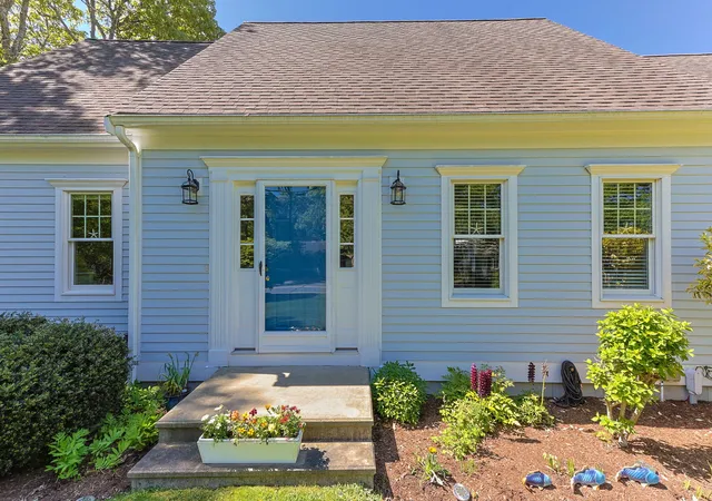Homes for sale in Harwich, MA | 7 Park St, Harwich, MA 02645 | MLS# 22602430