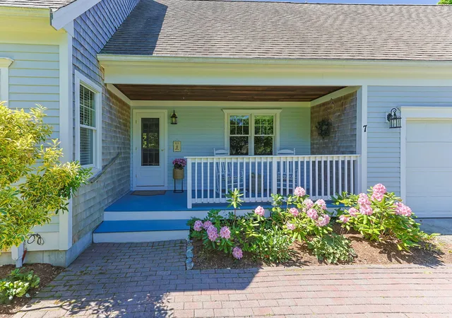 Homes for sale in Harwich, MA | 7 Park St, Harwich, MA 02645 | MLS# 22602430