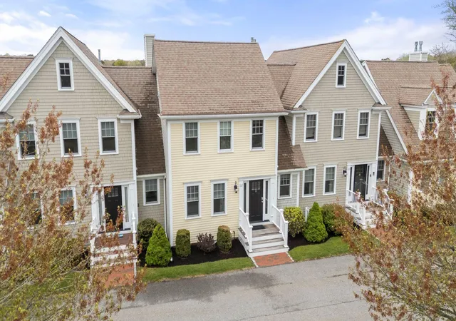 3rd image of 1068 Main St, Chatham, MA 02633 | MLS# 22602151