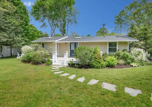 1st image of 3 Kims Wy, Oak Bluffs, MA 02557 | MLS# 22602448