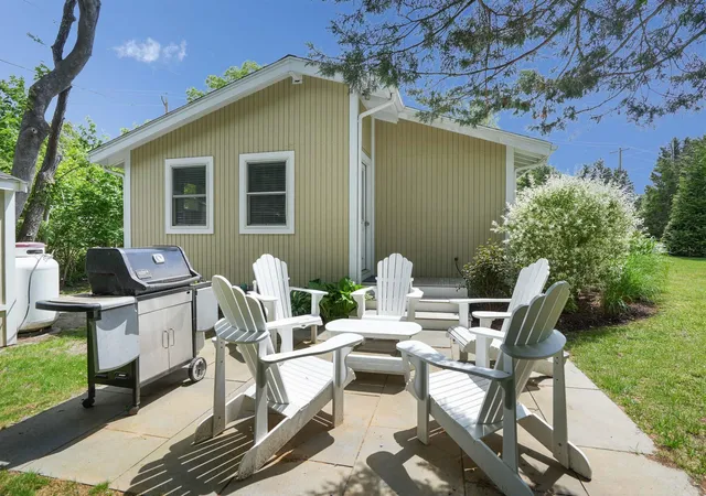 4th image of 3 Kims Wy, Oak Bluffs, MA 02557 | MLS# 22602448