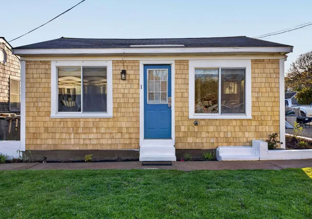 Homes for sale in Provincetown, MA | 887 Commercial St #UNIT 1, Provincetown, MA 02657 | MLS# 22602195