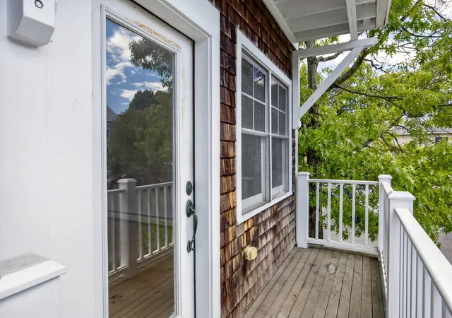 3rd image of 34 Conwell St, Provincetown, MA 02657