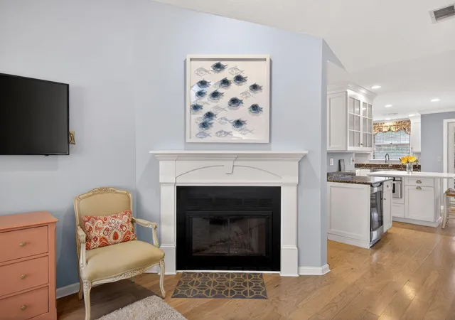 5th image of 727 Main St #UNIT F3, Osterville, MA 02655 | MLS# 22602373
