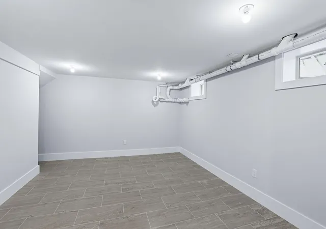 2nd image of 17 Wright Wy, Falmouth, MA 02540