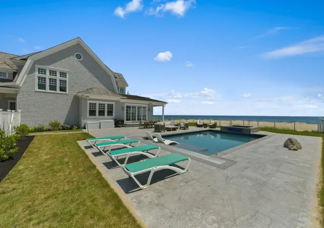 2nd image of 50 Coastline Dr, Mashpee, MA 02649 | MLS# 22602281