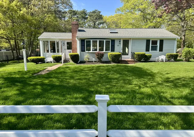 2nd image of 216 Cranberry Ln, South Yarmouth, MA 02664 | MLS# 22602412