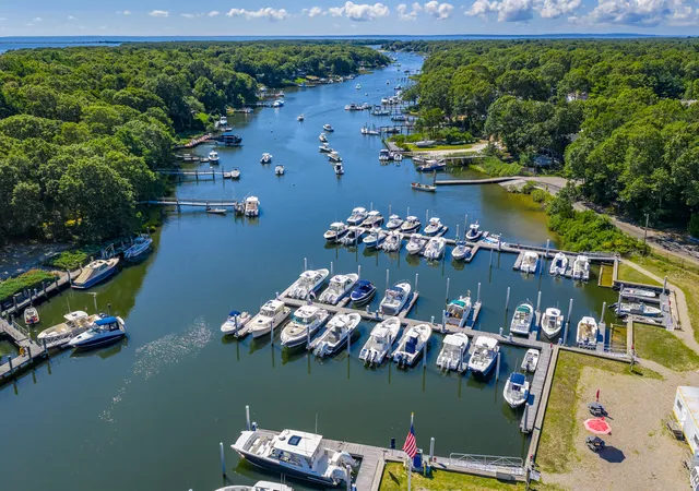 44th image of 36 Baptiste Ln, East Falmouth, MA 02536 | MLS# 22602345