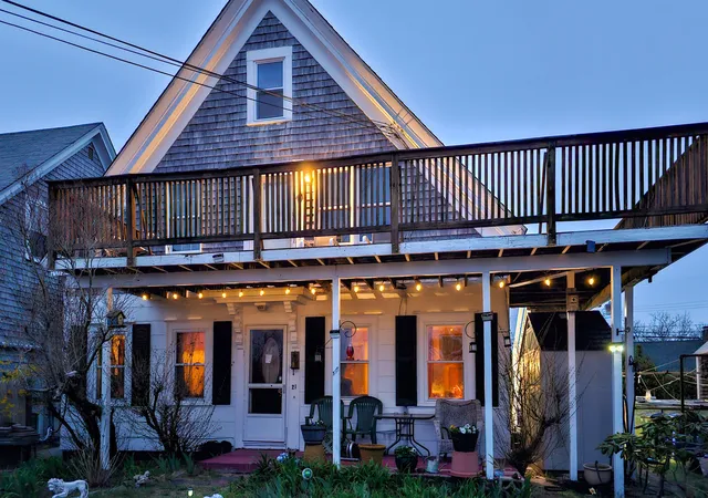 2nd image of 21 Mechanic St, Provincetown, MA 02657 | MLS# 22602354