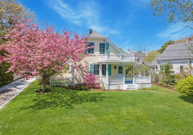 1st image of 1089 Main St, Cotuit, MA 02635 | MLS# 22602402