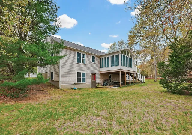 5th image of 125 Sullivan Rd, West Yarmouth, MA 02673 | MLS# 22602388