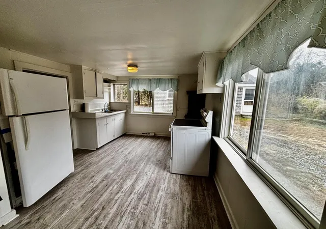 2nd image of 47 Winemack St, Oak Bluffs, MA 02557 | MLS# 22602630