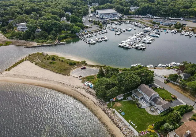5th image of 150 Waterside Dr, North Falmouth, MA 02556 | MLS# 22602462