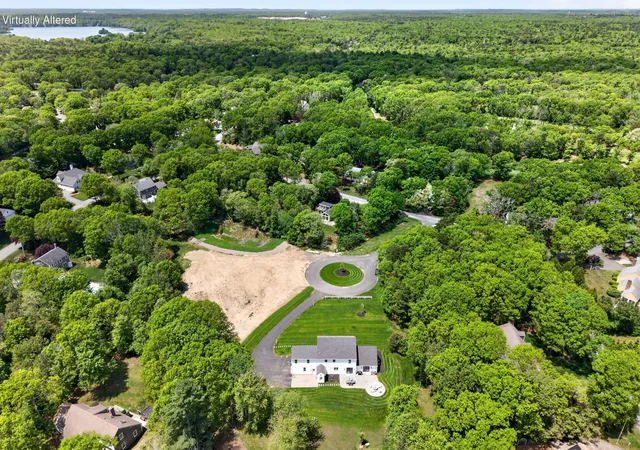 2nd image of 4 Gimme Cir, Mashpee, MA 02649 | MLS# 22602621