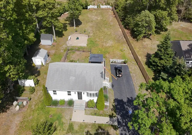 Homes for sale in Orleans, MA | 17 Kings Wy, Orleans, MA 02653 | MLS# 22602654