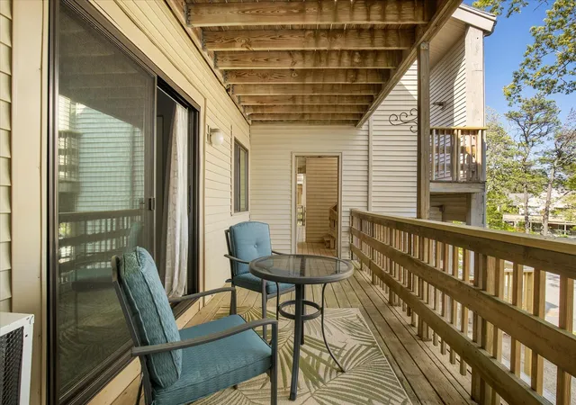 Homes for sale in Hyannis, MA | 800 Bearses Wy #APT 1EB, Hyannis, MA 02601 | MLS# 22602481