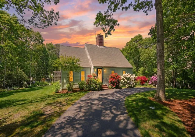 2nd image of 12 Madison Dr, East Sandwich, MA 02537 | MLS# 22602475
