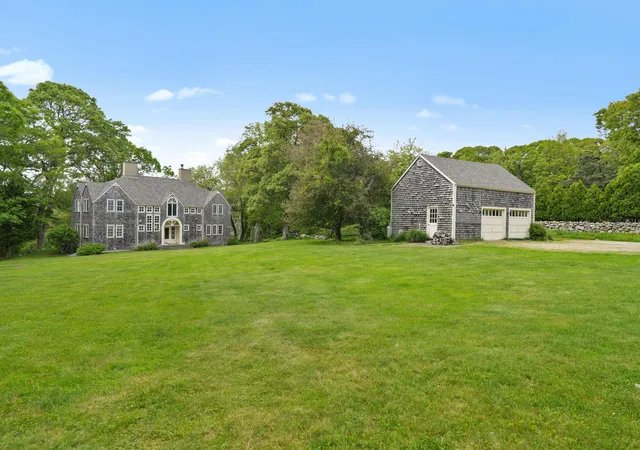 3rd image of 20 James Pond Wy, West Tisbury, MA 02575 | MLS# 22602483