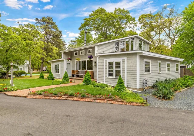 1st image of 390 Brackett Rd, Eastham, MA 02642 | MLS# 22602573
