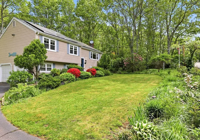 Homes for sale in Bourne, MA | 17 Briggs Ave, Bourne, MA 02532 | MLS# 22602598