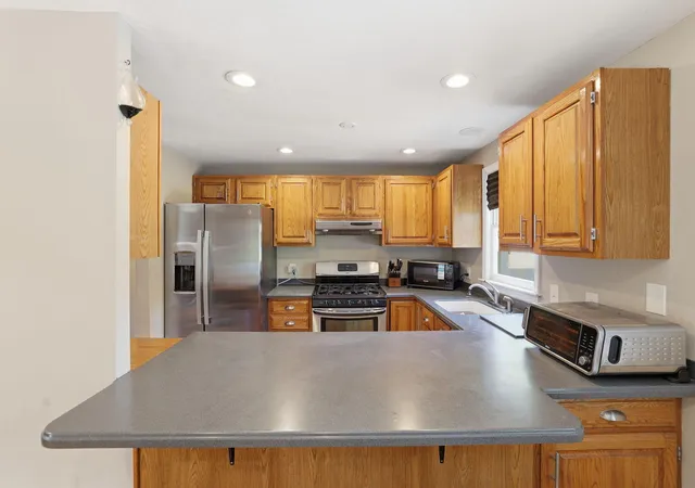 Photo 4 of Single family home for sale at 10 Marthas Wy, Centerville, MA 02632 | MLS# 22602518 | Listing updated on 2026-07-15