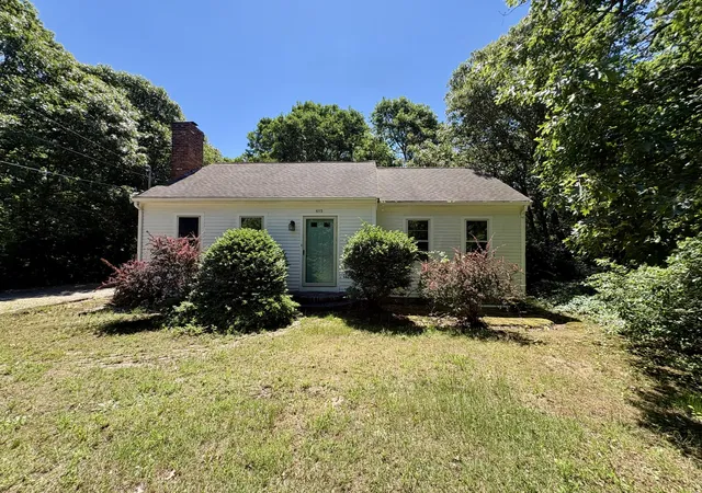 Homes for sale in Yarmouth Port, MA | 615 Route 6a, Yarmouth Port, MA 02675 | MLS# 22602568