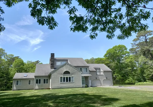 2nd image of 17 Heron Wy, Mashpee, MA 02649 | MLS# 22602592