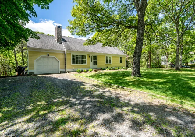 Homes for sale in Marstons Mills, MA | 168 White Moss Dr, Marstons Mills, MA 02648 | MLS# 22602571