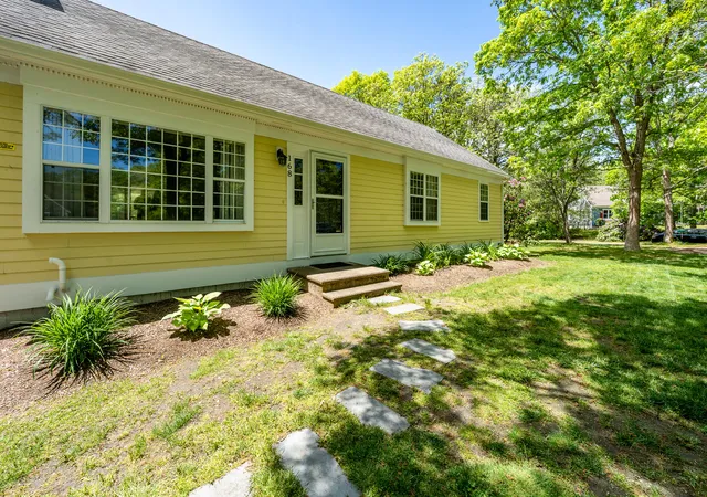3rd image of 168 White Moss Dr, Marstons Mills, MA 02648 | MLS# 22602571