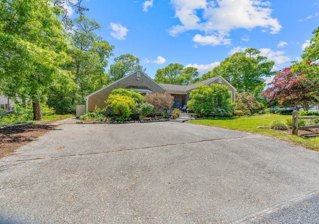 Homes for sale in South Yarmouth, MA | 1 Cricket Ln, South Yarmouth, MA 02664 | MLS# 22602723