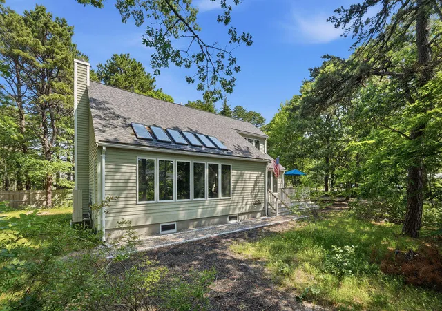 Homes for sale in Wellfleet, MA | 76 Upper Marsh Rd, Wellfleet, MA 02667 | MLS# 22603198