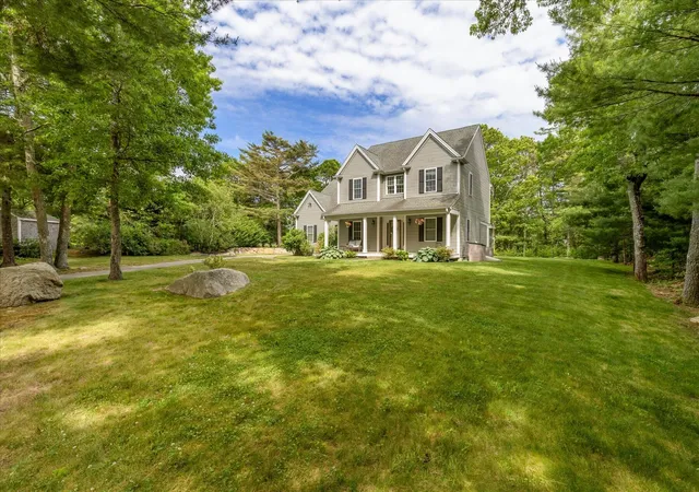 Homes for sale in Buzzards Bay, MA | 11 Dawe Ln, Buzzards Bay, MA 02532 | MLS# 22602929