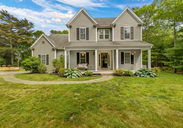 Homes for sale in Buzzards Bay, MA | 11 Dawe Ln, Buzzards Bay, MA 02532 | MLS# 22602929