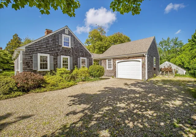 2nd image of 112 Fisk St, West Dennis, MA 02670 | MLS# 22602734
