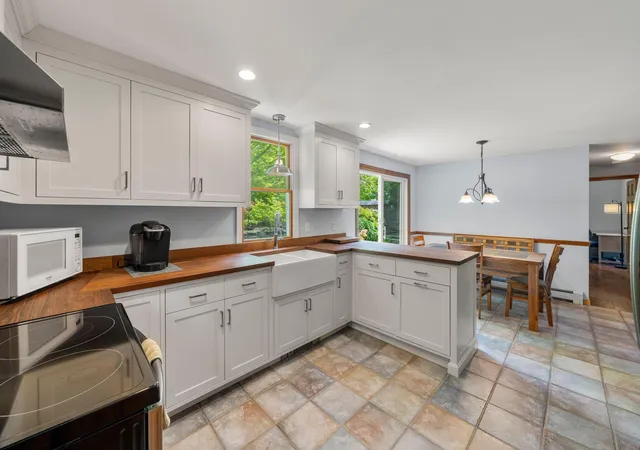 Homes for sale in Chatham, MA | 42 Indian Hill Rd, Chatham, MA 02633 | MLS# 22603376
