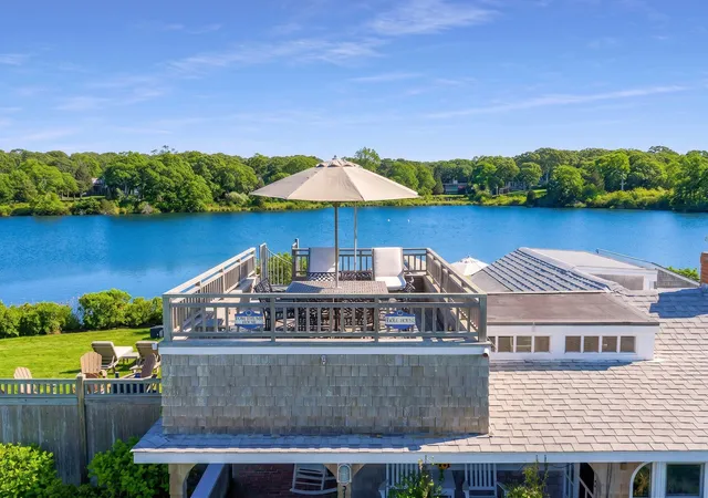 5th image of 312 E Chop Dr, Vineyard Haven, MA 02568 | MLS# 22602660