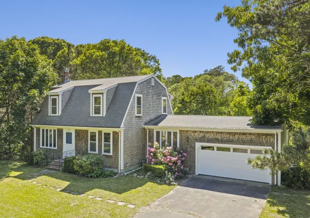 Homes for sale in Pocasset, MA | 770 Shore Rd, Pocasset, MA 02559 | MLS# 22602721