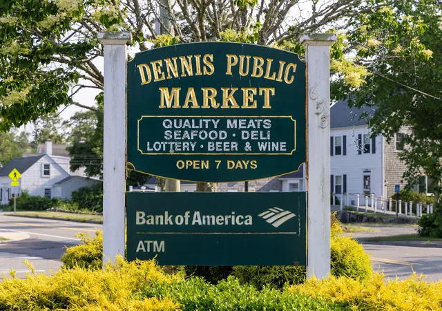 31st image of 18 Nobscussett Rd, Dennis, MA 02638 | MLS# 22602697